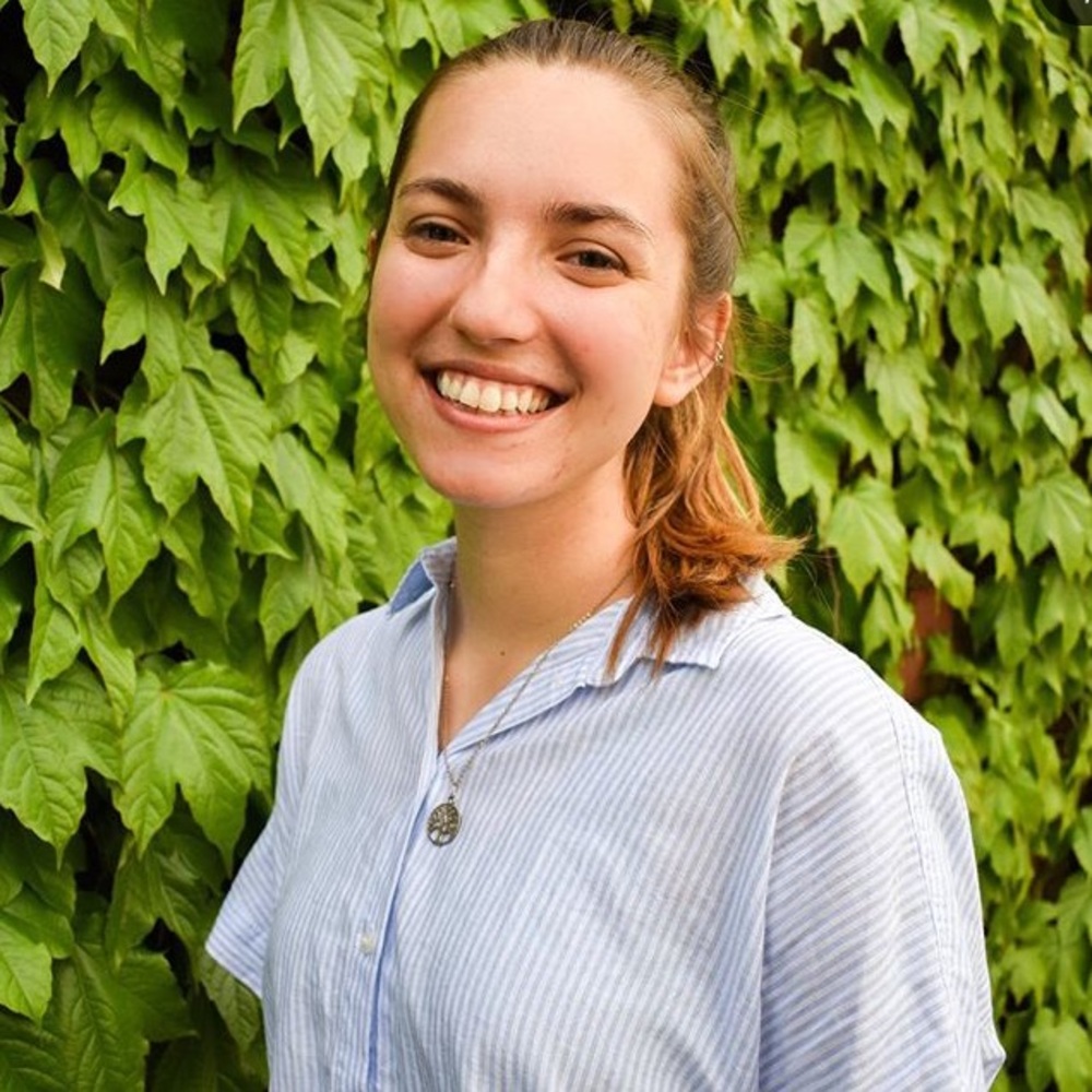 Meet your Posher, Sophia